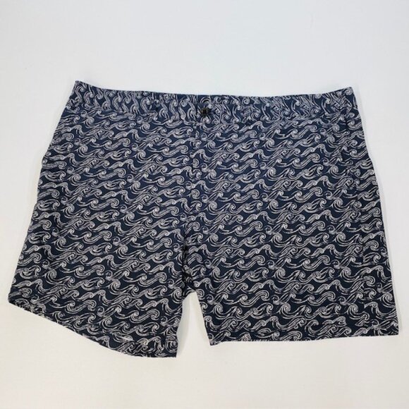Bonobos Size 48 Black with Wave Design 7" Inseam Golf Shorts Stretchy - Picture 1 of 10